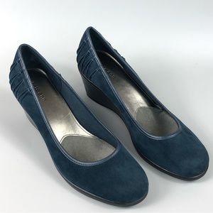 Kate Ann Women’s Wedge Shoe Size 10M